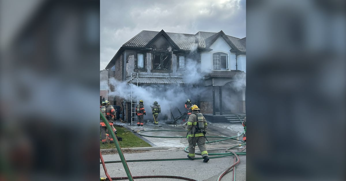 No one hurt, house damaged in Brampton fire