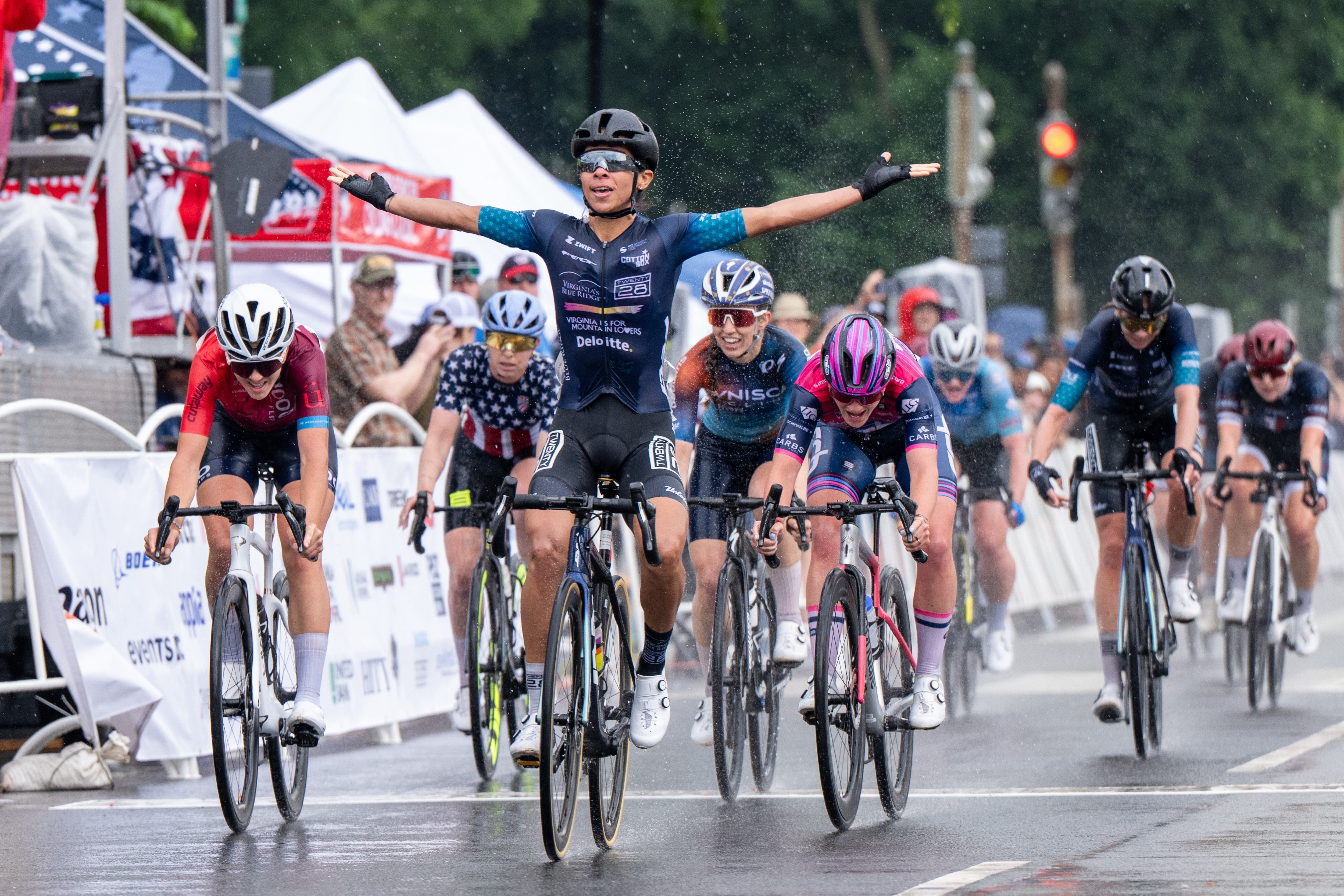 Marlies Mej&iacute;as wins the first day of racing at Amazon Armed Forces Cycling Classic, the Capitol Cup 2025