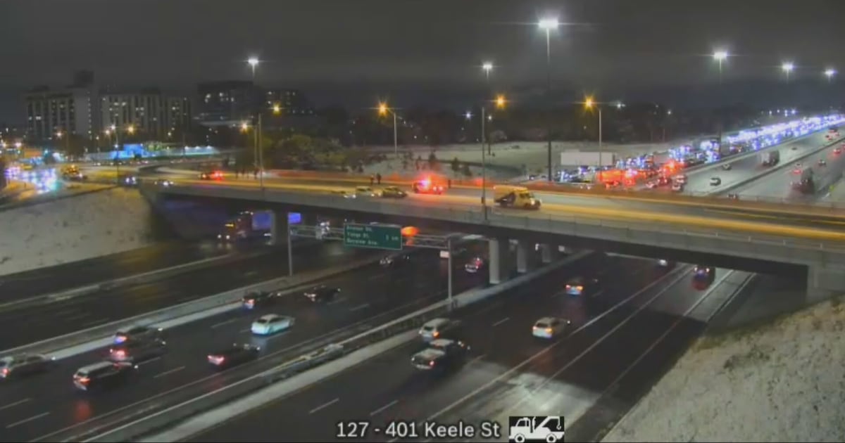 WB 401 Express closed at Keele due to a crash