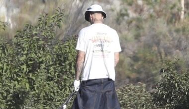 Justin Bieber Caught on Camera Relieving Himself in Golf Course Bushes