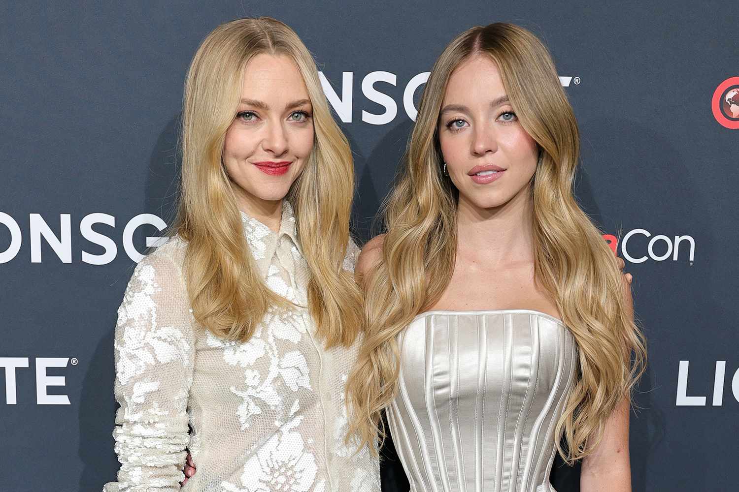 Amanda Seyfried Makes Comment About Jeans to Sydney Sweeney
