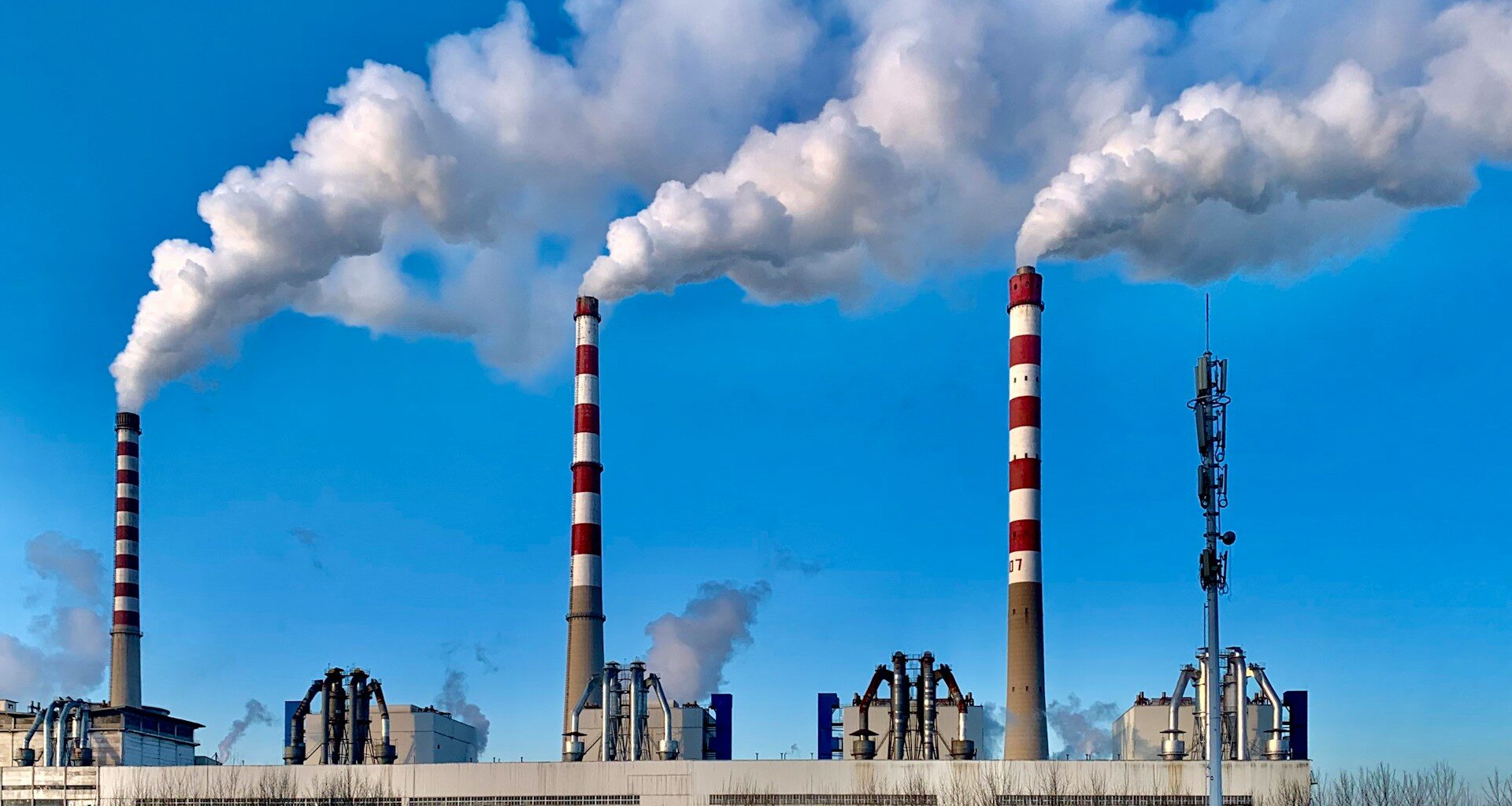 US can’t overcome manufacturing gap with China