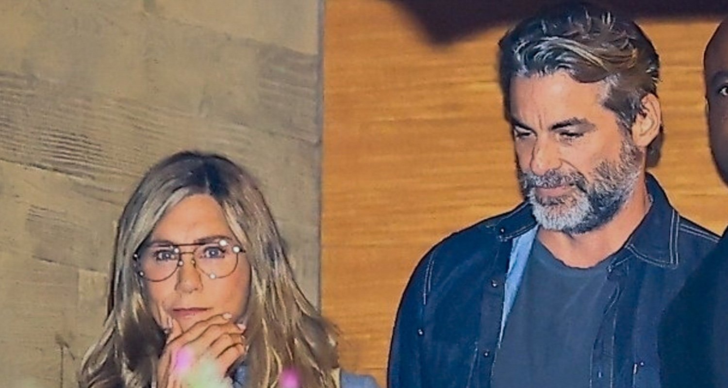 Jennifer Aniston Celebrates Boyfriend Jim Curtis’ Birthday, Shares First Photo Together | Jennifer Aniston, Jim Curtis | Celebrity News and Gossip | Entertainment, Photos and Videos