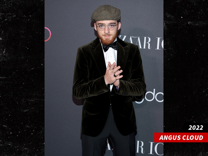 angus cloud sub getty swipe