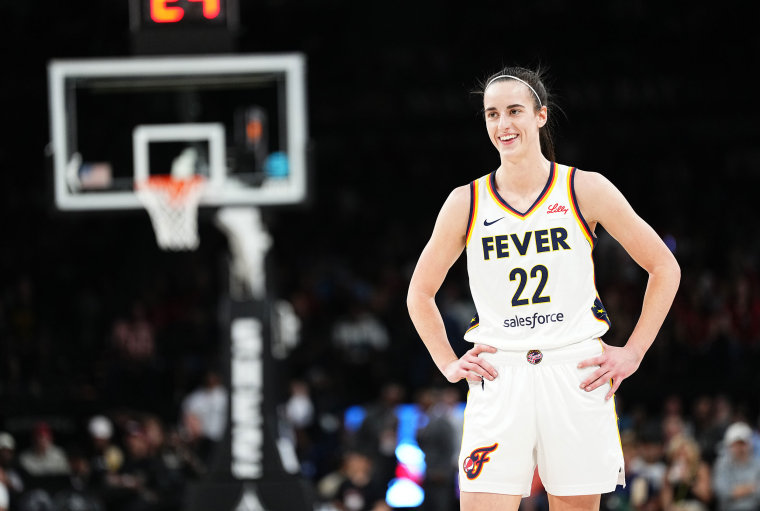 Caitlin Clark #22 of the Indiana Fever during the game against the Las Vegas Aces on May 25, 2024 in Las Vegas, Nevada. 