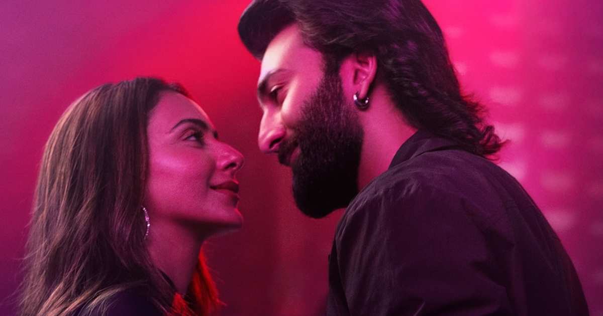 De De Pyaar De 2 Movie Review