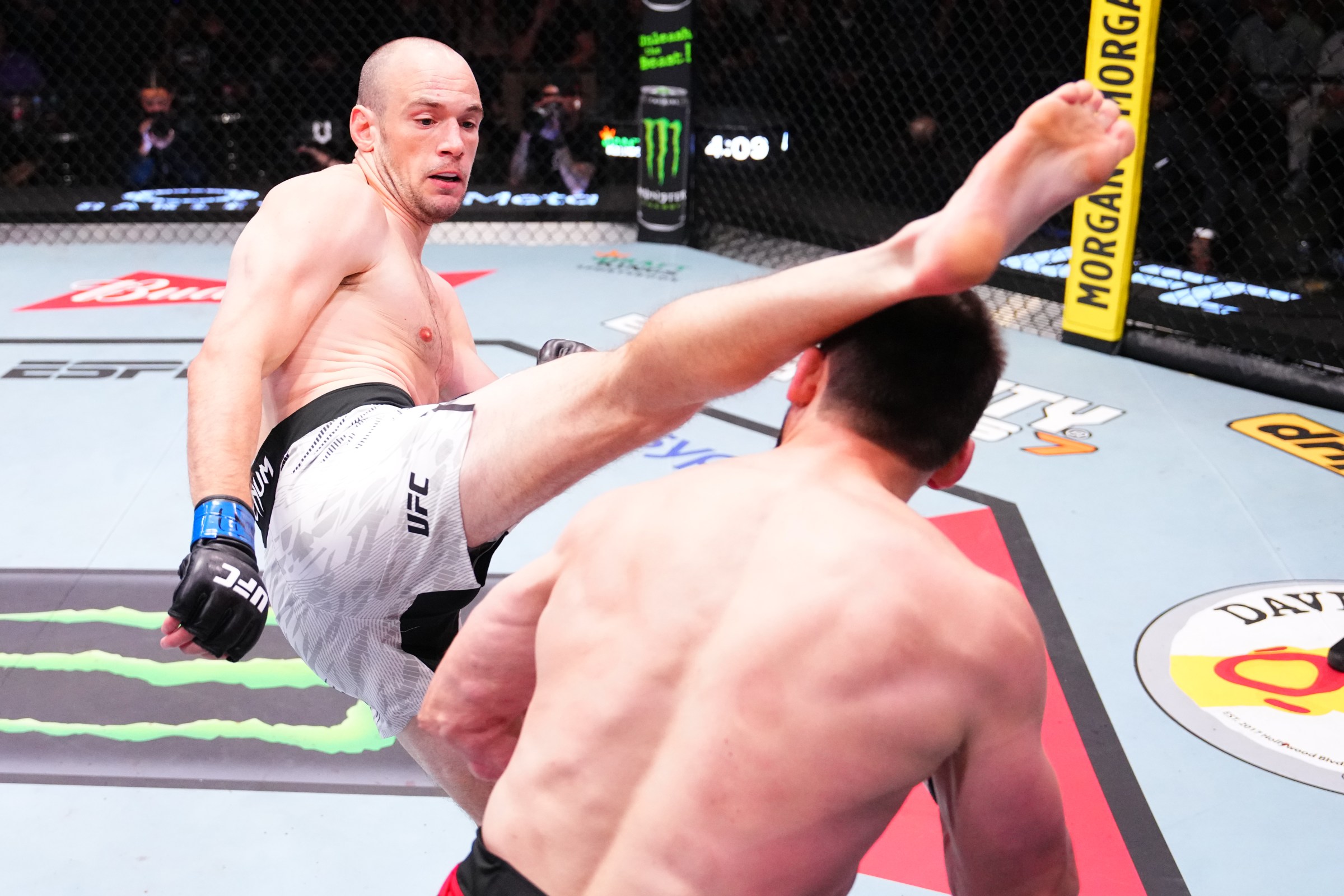 LAS VEGAS, NEVADA - NOVEMBER 08: (L-R) Uros Medic of Serbia kicks Muslim Salikhov of Russia in a welterweight fight during the UFC Fight Night event at UFC APEX on November 08, 2025 in Las Vegas, Nevada. (Photo by Jeff Bottari/Zuffa LLC)