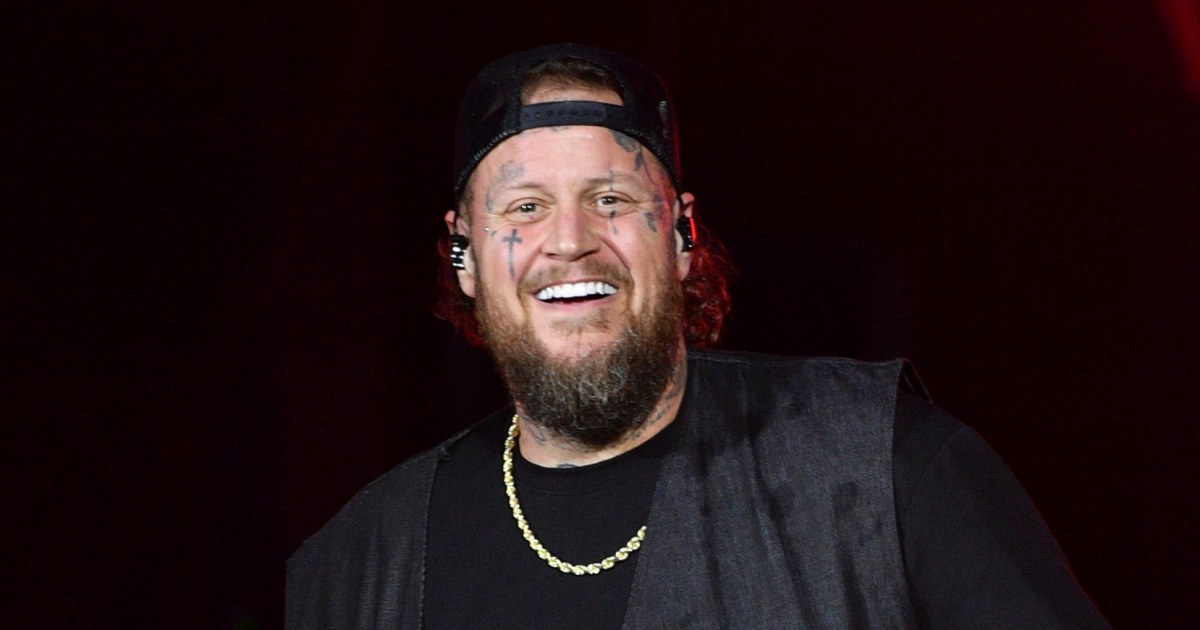 Jelly Roll Shaves His Face and Looks Almost Unrecognizable