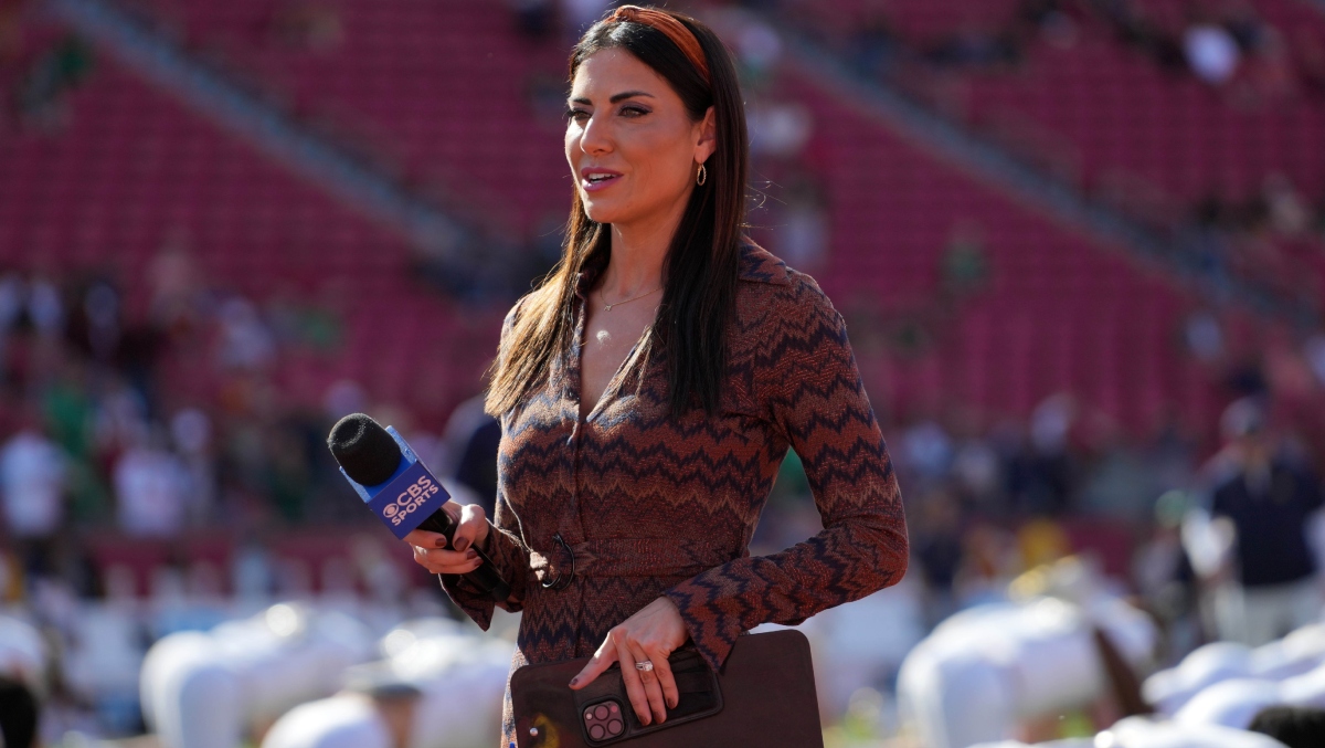 Jenny Dell Sheds Her CBS Sideline Uniform For Just A Towel