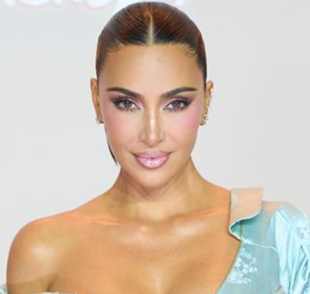 Kim Kardashian’s Bar Results Revealed After Law School Program - E! News