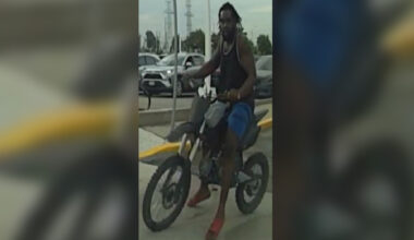 Dirt bike rider wanted for allegedly making threats in North York road rage incident