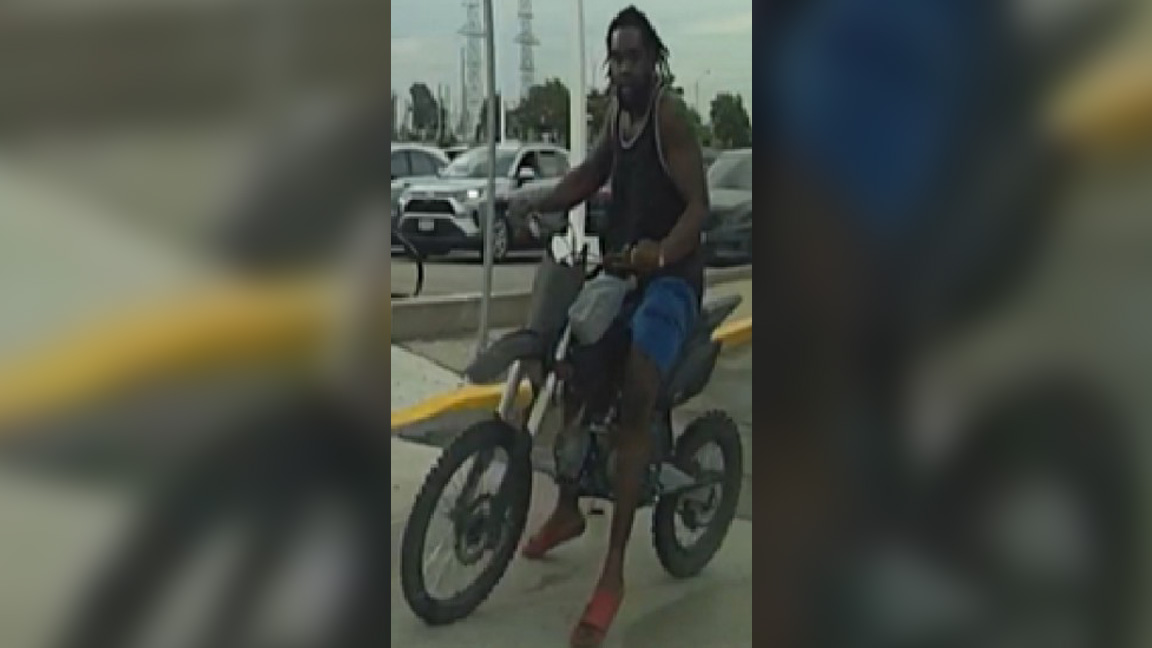 Dirt bike rider wanted for allegedly making threats in North York road rage incident