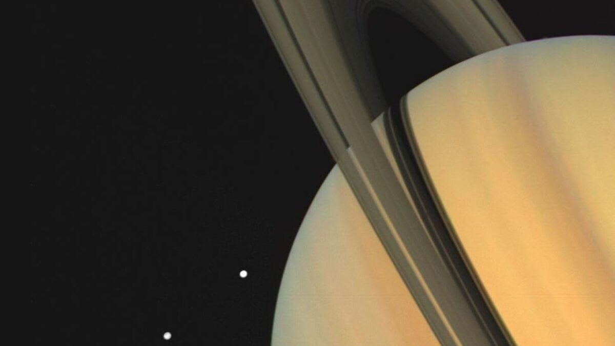 Saturn's Rings Are Ghosting Us This Weekend