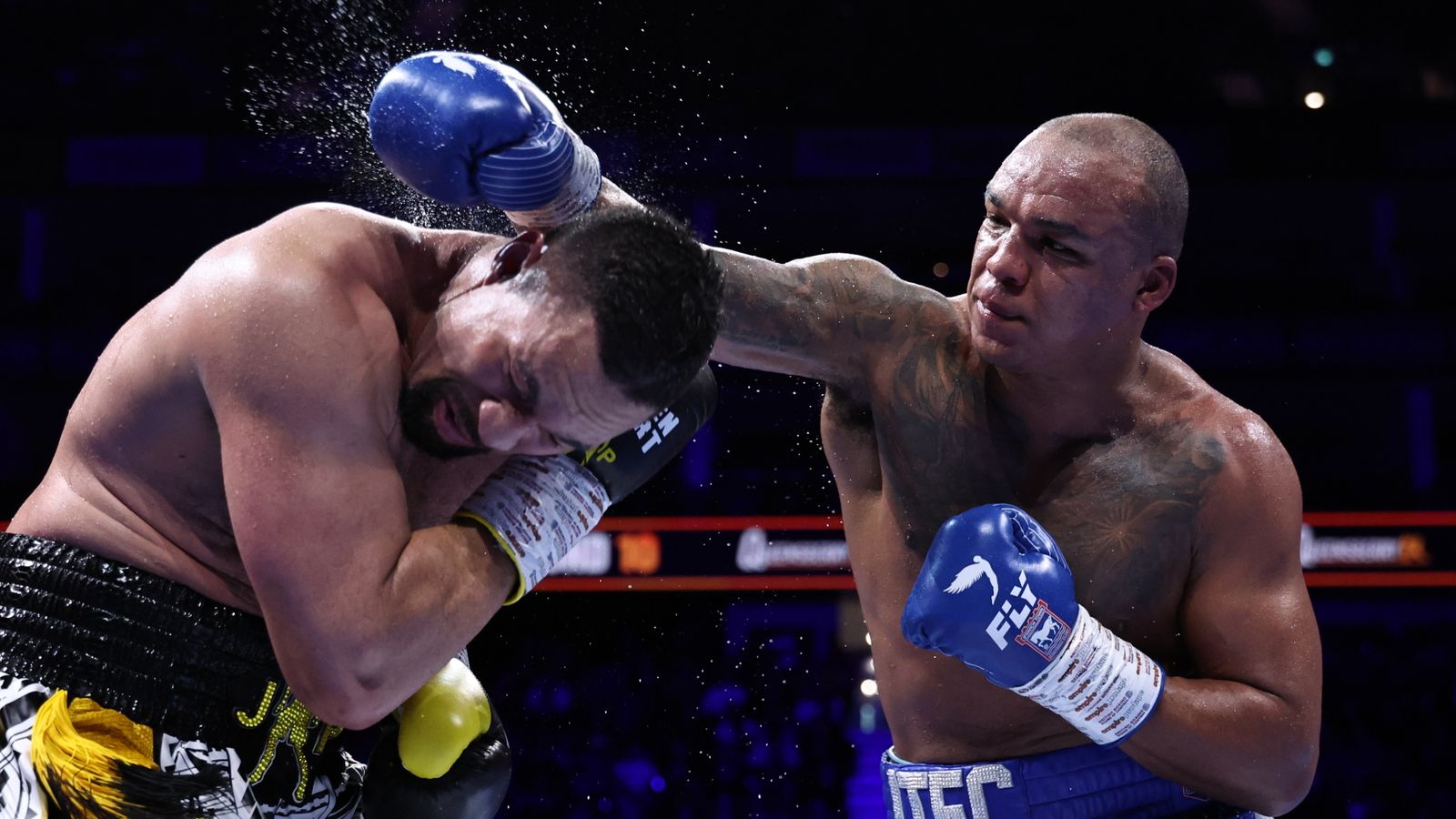 Fabio Wardley capable of 'miraculous' knockout win against Oleksandr Usyk, says British heavyweight Solomon Dacres | Boxing News