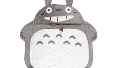 Totoro, Catbus sleeping bags are perfect place to stay cozy all winter…if you fit inside【Pics】