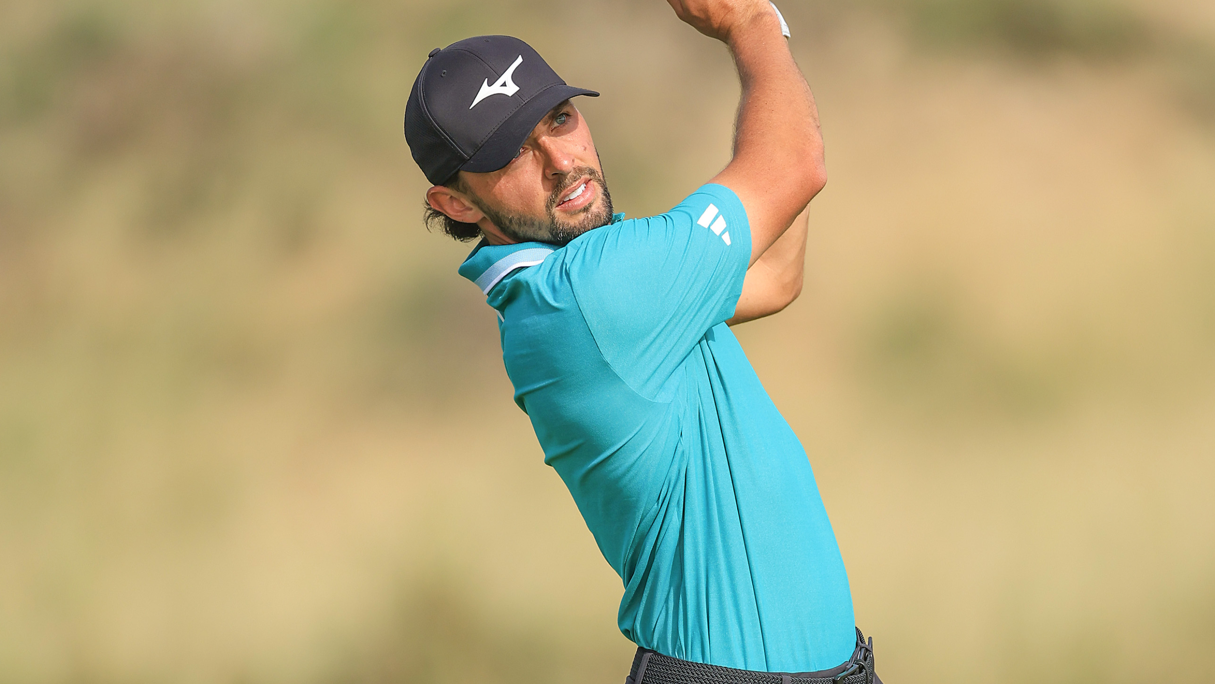 Marco Penge takes a shot at the Abu Dhabi HSBC Championship