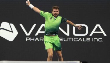 Stan Wawrinka sets Lorenzo Musetti showdown in Athens | ATP Tour