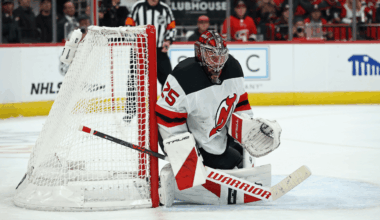 Markstrom signs 2-year, $12 million contract with Devils