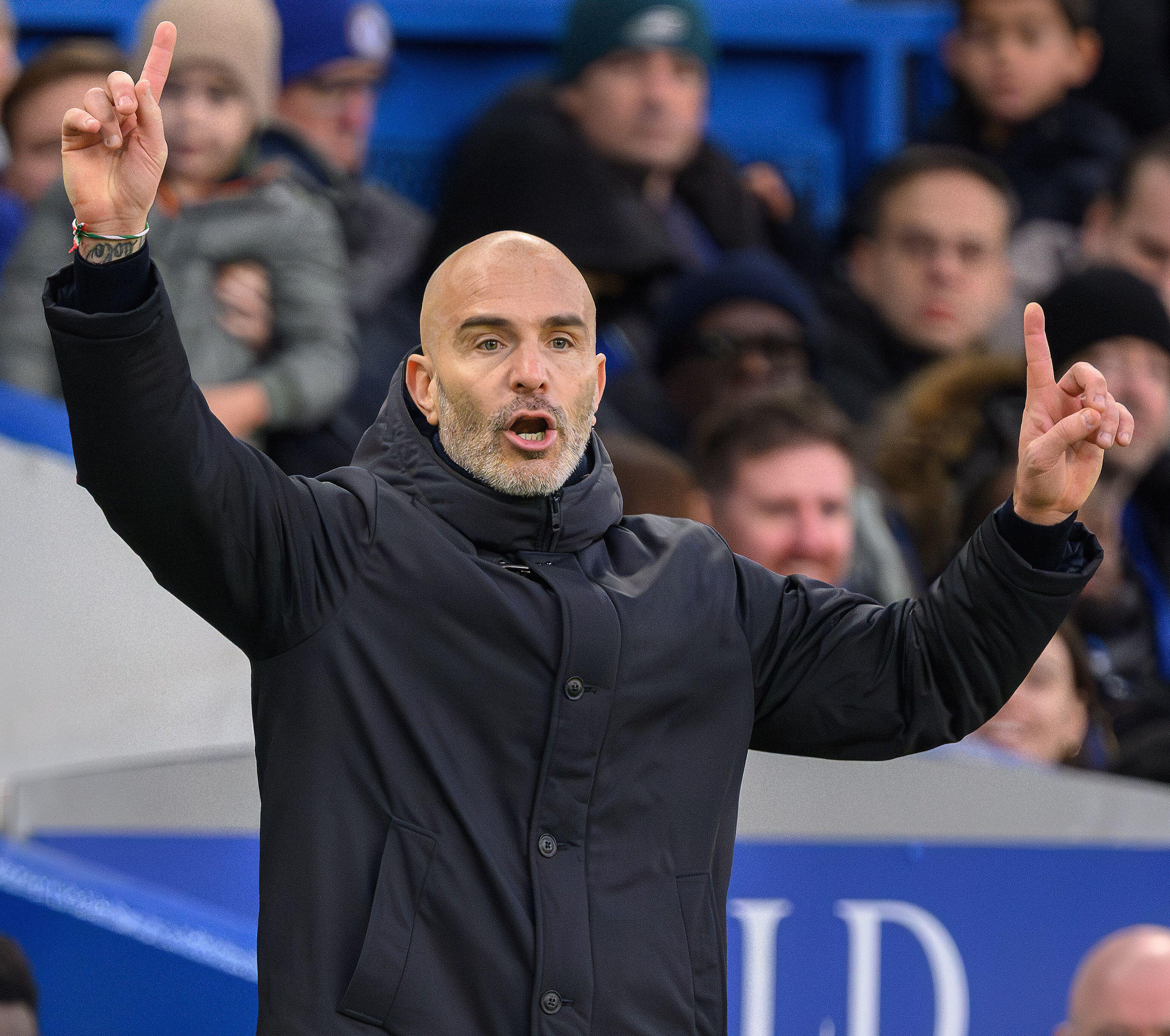 London, UK. 13th Dec, 2025. Chelsea v Everton - Premier League - Stamford Bridge - London. Chelsea Manager Enzo Maresca. Picture Credit: Mark Pain/Alamy Live News