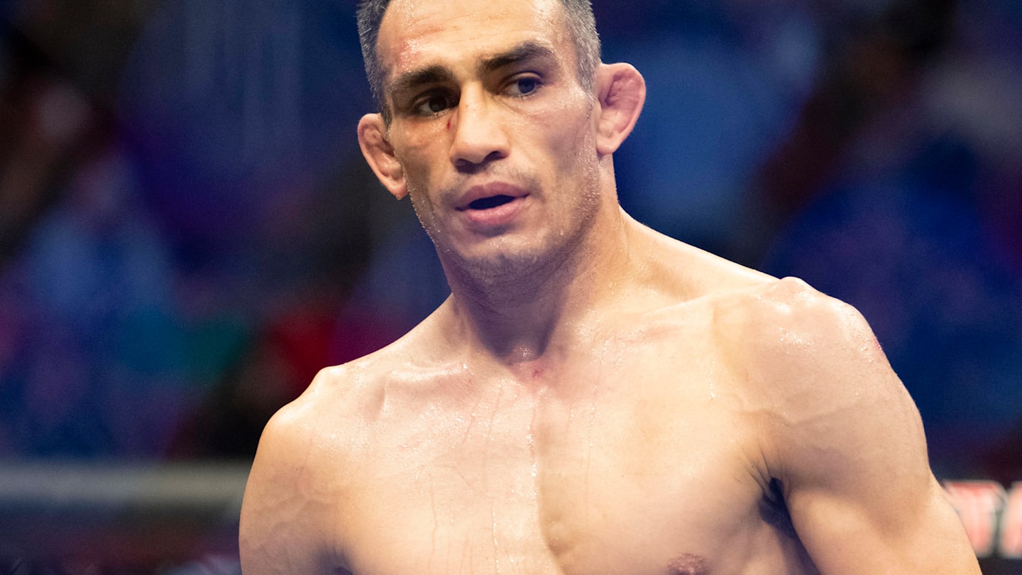 Tony Ferguson Wins Misfits Boxing Title In Dubai Slugfest