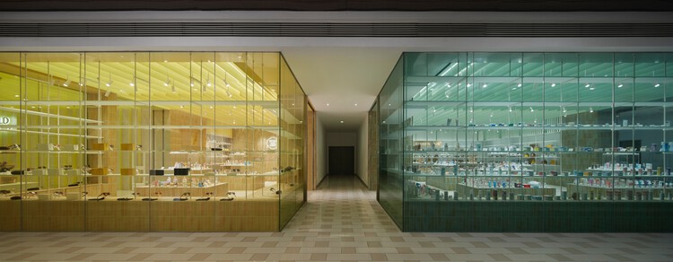 World Super Market / KiKi ARCHi - Image 1 of 25