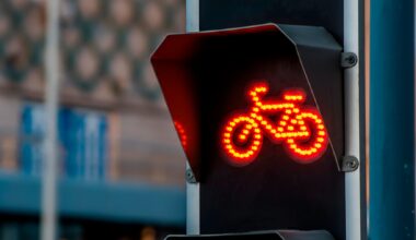 New Mexico "turns off" traffic lights for cyclists