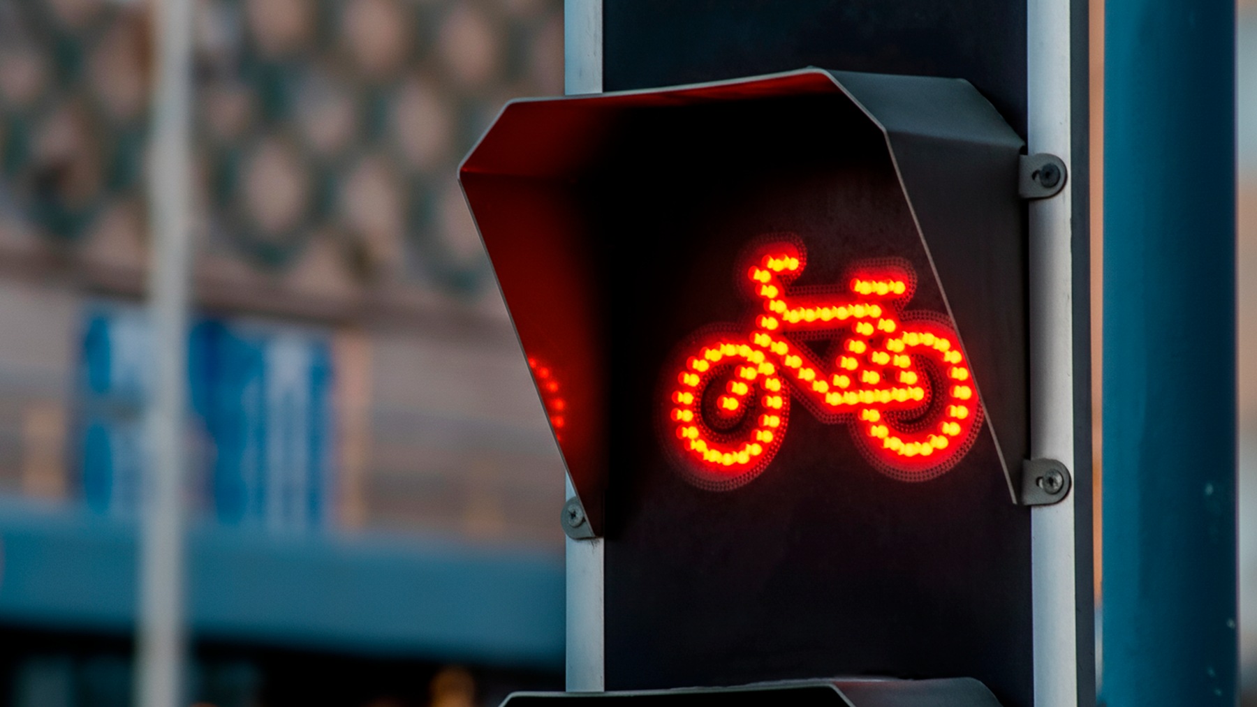 New Mexico "turns off" traffic lights for cyclists