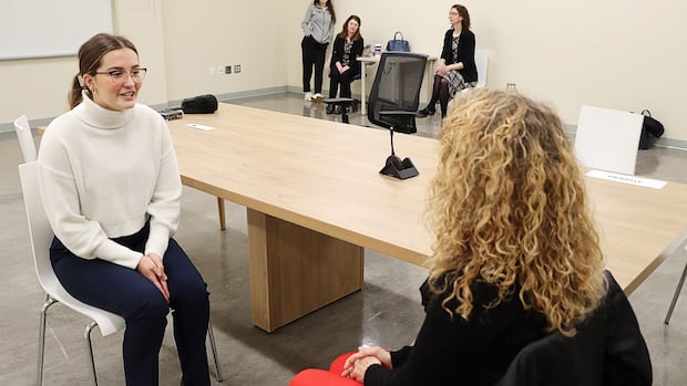 Paid volunteers play patients to help medical students refine bedside manner