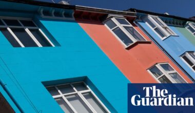 Average mortgage for UK first-time buyer hits record high of £210,800 | Mortgages