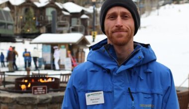 U.S. ski towns hope holiday season marks turnaround after slump in Canadian visitors