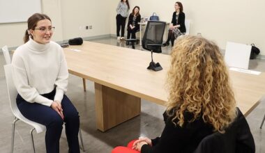 'Pretend' patients to help medical students refine bedside manner