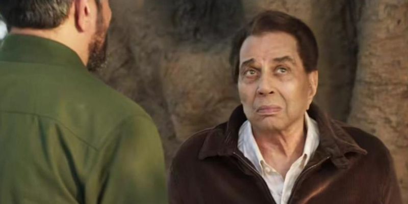 Sunny Deol posts BTS video of father Dharmendra from 'Ikkis'