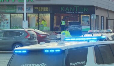 Pedestrian dead after vehicle crashes into building: Toronto police