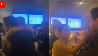 When Rekha got emotional and hugged Amitabh Bachchan’s grandson Agastya Nanda at an event |