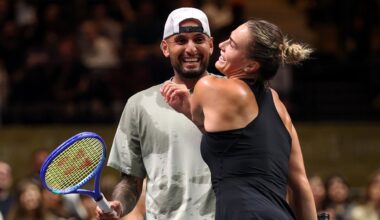 'Battle of the Sexes' tennis match falls flat with fans