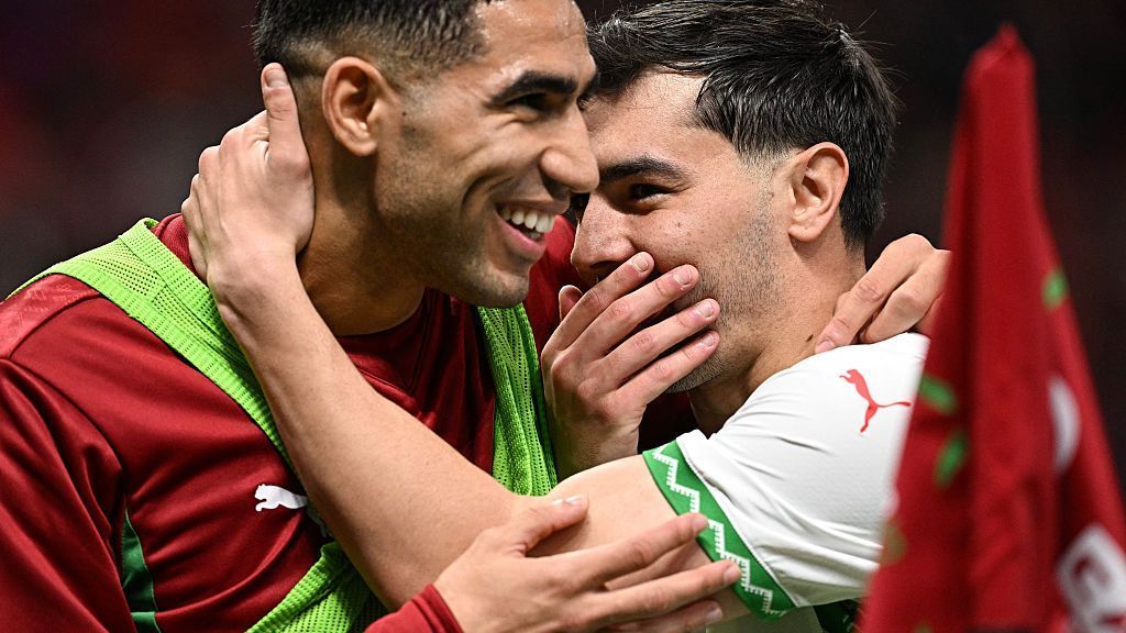 Achraf Hakimi returns as Morocco seal AFCON knockouts