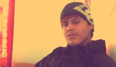 1 man dead, police still searching for 2 armed men after shooting on northern Sask. First Nation