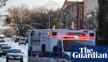 ‘A state of crisis’: record number of Americans are pessimistic about US healthcare system | US healthcare