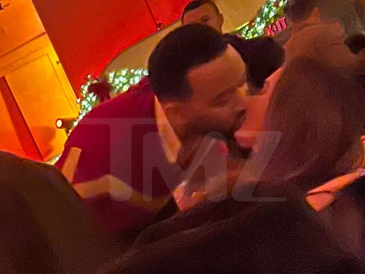 john-legend-chrissy-teigen-tmz-1