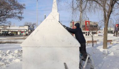 Snow sculpting: where art meets winter sport - SteinbachOnline.com