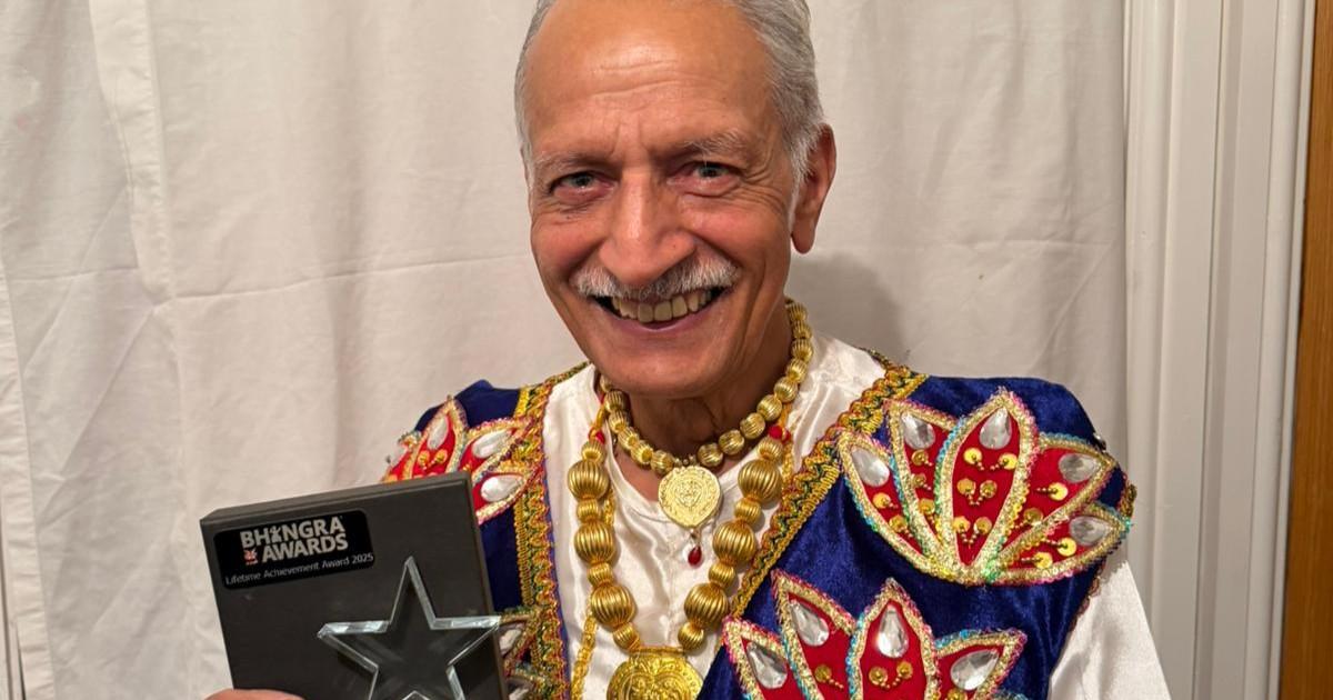 Bradford band Anjaana wins lifetime achievement award