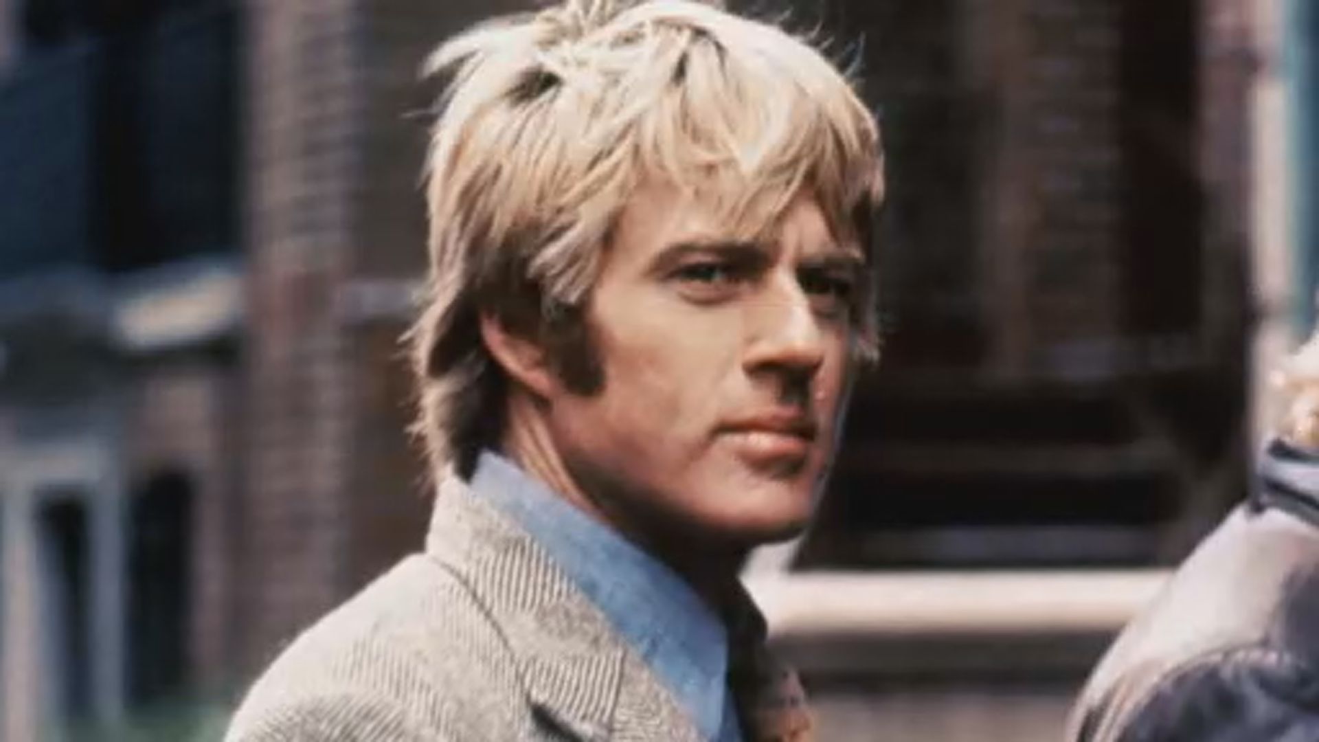 Click to play video: 'Hollywood icon and activist Robert Redford dies at 89'