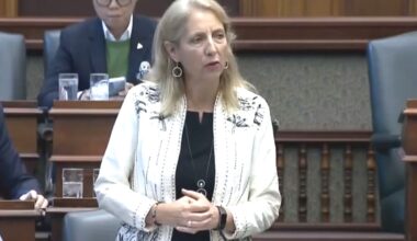 France Gélinas introduces bill to track Ontario health spending