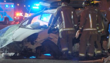Gardiner Expressway crash near Kipling leaves man injured