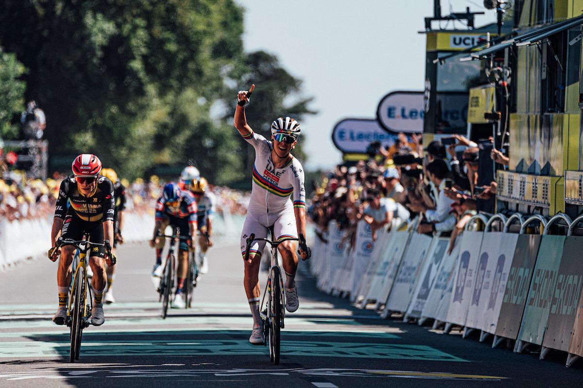 Picture by Zac Williams/SWpix.com - 11/07/2025 - Cycling - 2025 Tour de France Stage 7, Saint Malo - Mur-de-Bretagne, France - Tadej Pogacar, UAE Team Emirates-XRG, wins Stage 6.
