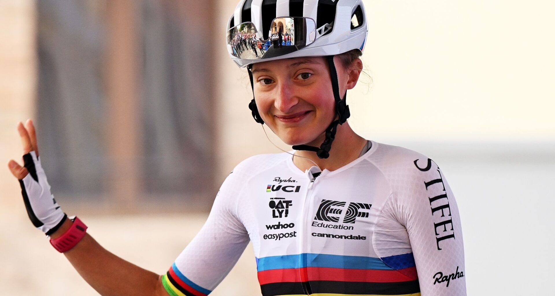 'Mags has big ambitions': World champion Magdeleine Vallieres signs long-term extension at EF Education-Oatly