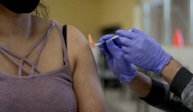 Fraser Health holds a COVID-19 vaccine clinic at Gurdwara Dukh Nivaran Sahib in Surrey on May 7, 2021. (Lauren Collins/Surrey Now-Leader)