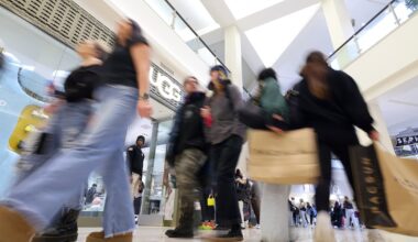 Easy, free returns have become the expectation. Here’s why they also present a big problem. - CTV News