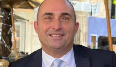 Franco Debono cross-examines Einstein’s special relativity