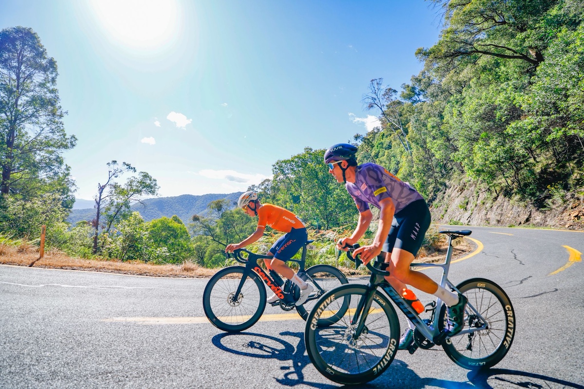 Levi Hone and Mark O'Brien out front on Mt Buffalo at the 2025 Tour of Bright